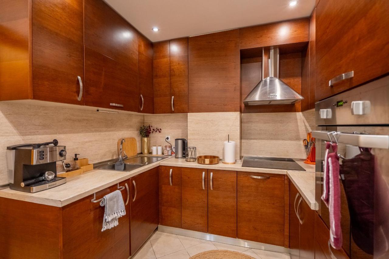 Apartament Premium Comfy 2bdr - Free Parking - Fast Wi-fi Sofia