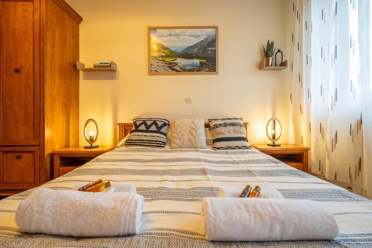 Premium Comfy 2bdr - Free Parking - Fast Wi-fi Sofia