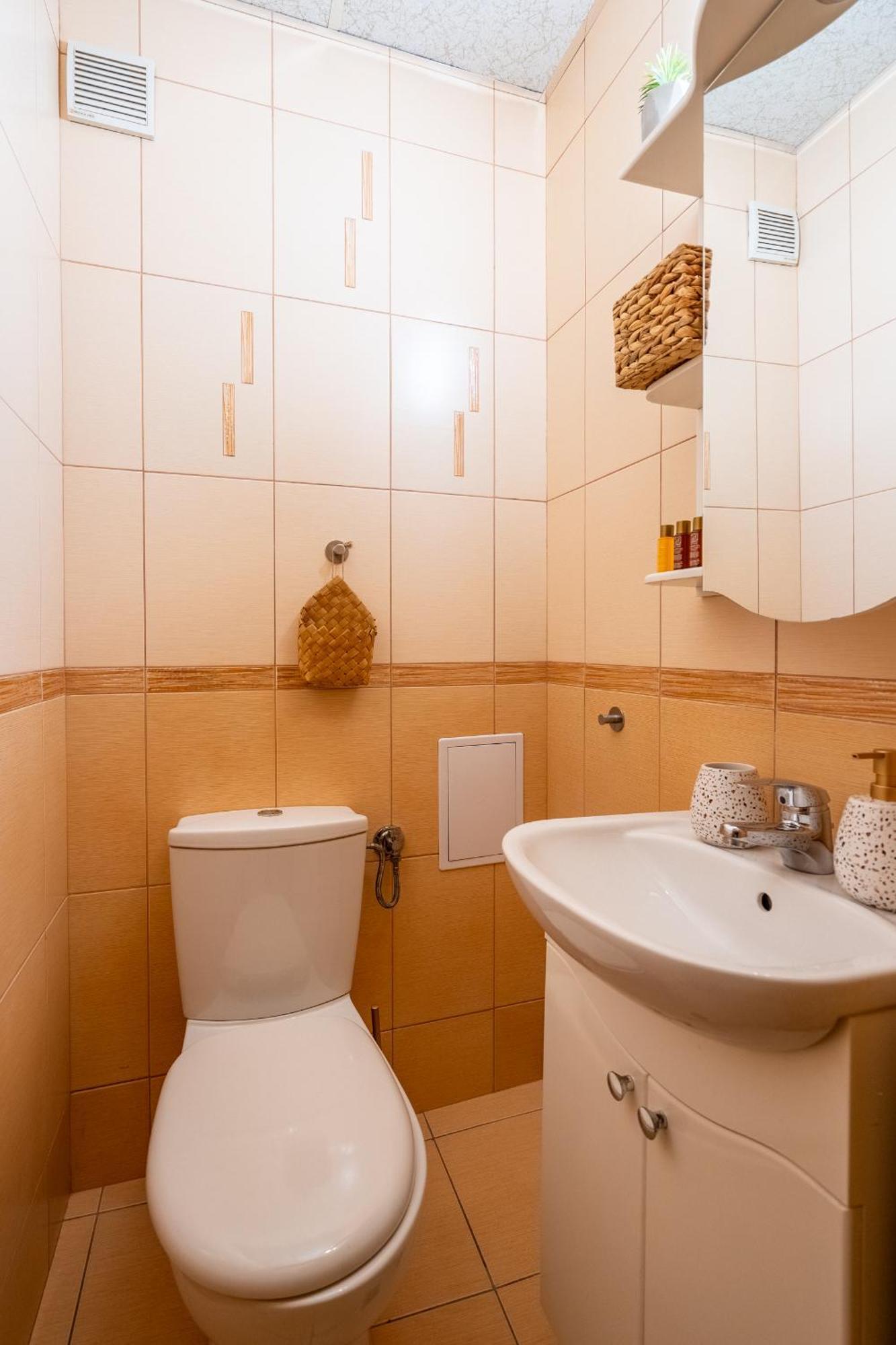 Premium Comfy 2bdr - Free Parking - Fast Wi-fi