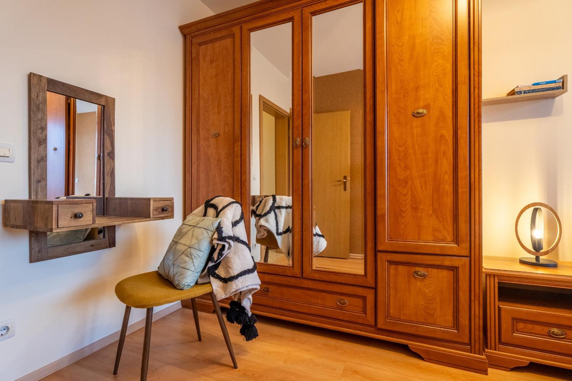 Apartament Premium Comfy 2bdr - Free Parking - Fast Wi-fi Sofia